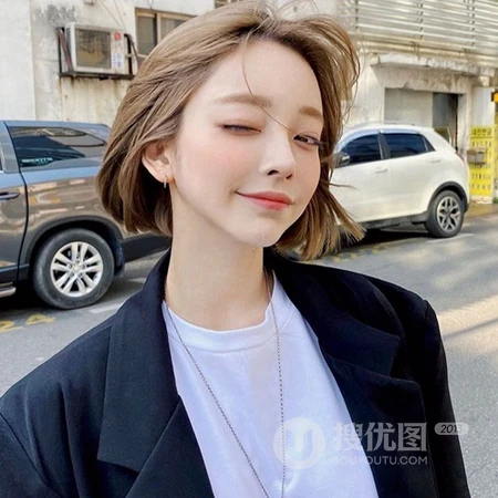 女人最适合的微信头像，简单，干净，可爱小清新短发女生头像图片（套图）