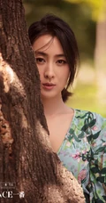 马苏清新淡雅花裙现身户外小树林唯美森系写真图集