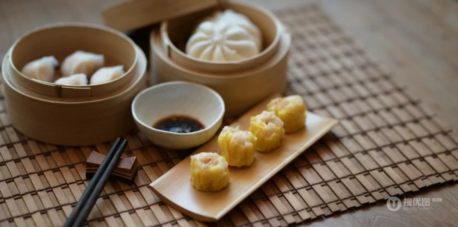 小蒸笼里的美食，广东早点之蒸饺，包子等美食图片 第7张
