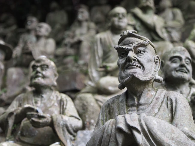 经过时间洗礼的各国佛的雕像，石像摄影美图鉴赏