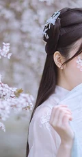 仙气飘飘古装汉服女生梨花树下唯美摄影写真图集