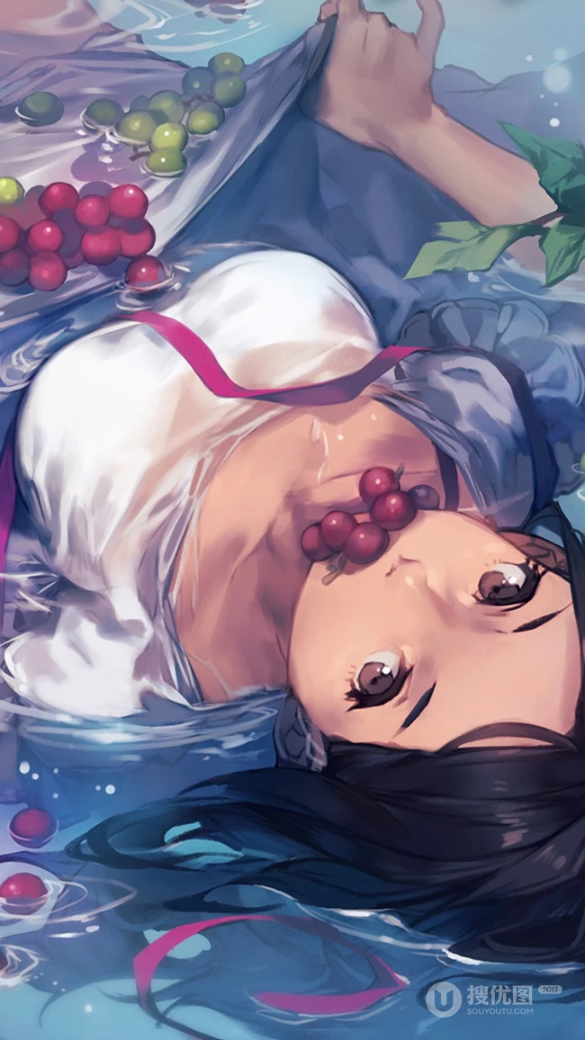咬着葡萄躺在水里的二次元动漫女生插画手机壁纸