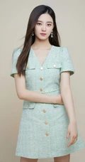 四川籍女生歌手徐艺洋夏日薄荷绿衣裙清新清新写真图片