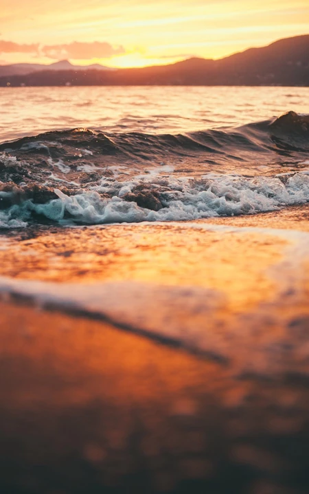 唯美的海滩摄影，夕阳照射的大海海面等风景壁纸合集