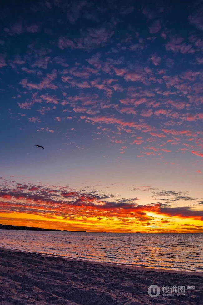 唯美的海滩摄影，夕阳照射的大海海面等风景壁纸合集