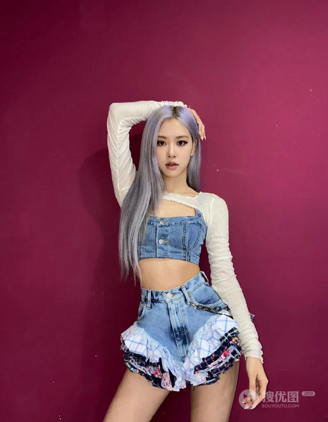 rose朴彩英气质时尚个性牛仔裙装扮写真图片