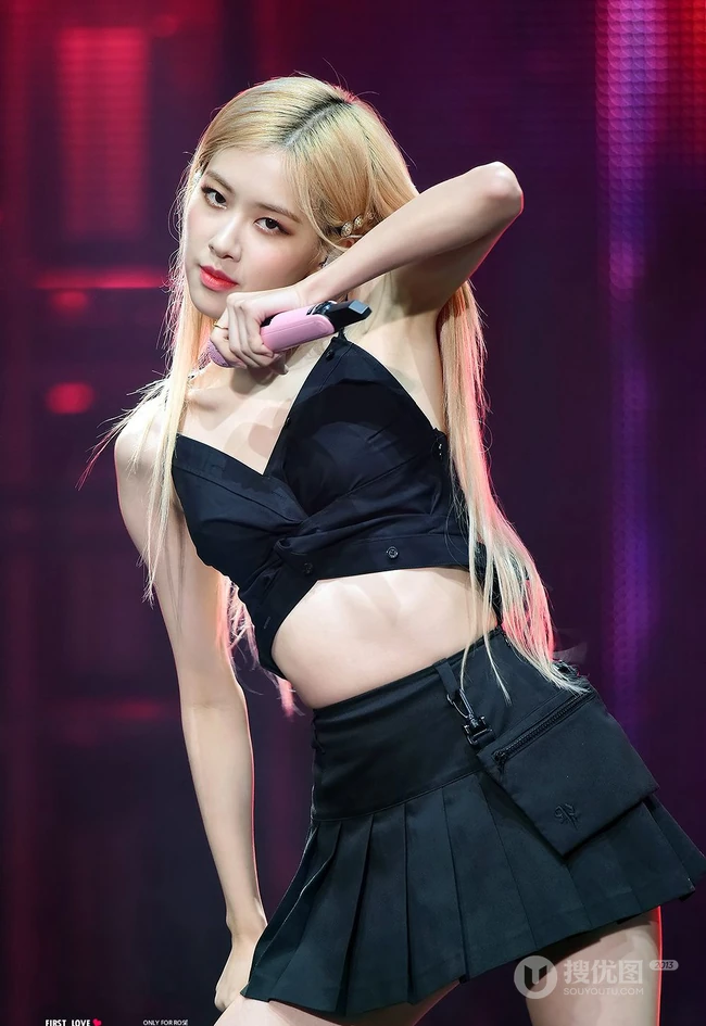 BLACKPINK成员rose朴彩英气质舞台照，生活照，写真图片合集