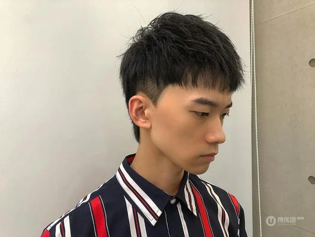 狼尾发型图片，原来很受明星喜欢的狼尾发型，现在好像都消失了吗？ 第8张