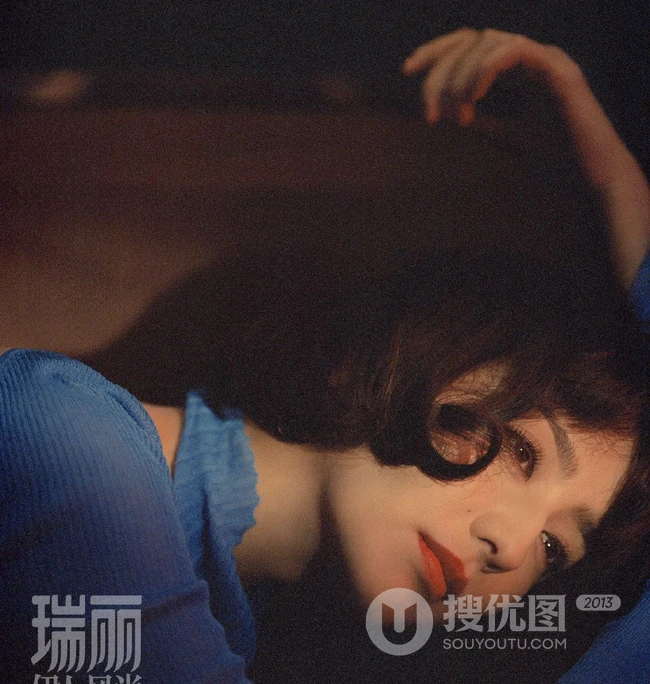 佟丽娅气质复古露背装超美杂志写真图集