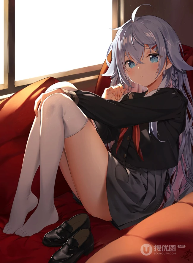 穿乐福鞋的少女，二次元里穿乐福鞋，袜装的动漫女生精选高清图片