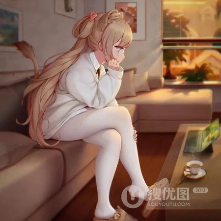 萌萌的，还带点可爱气质的头像， 与众不同的二次元动漫袜装女生头像图片