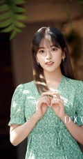 韩日女子演唱组合IZ*ONE全员12名女生最新写真图片合集