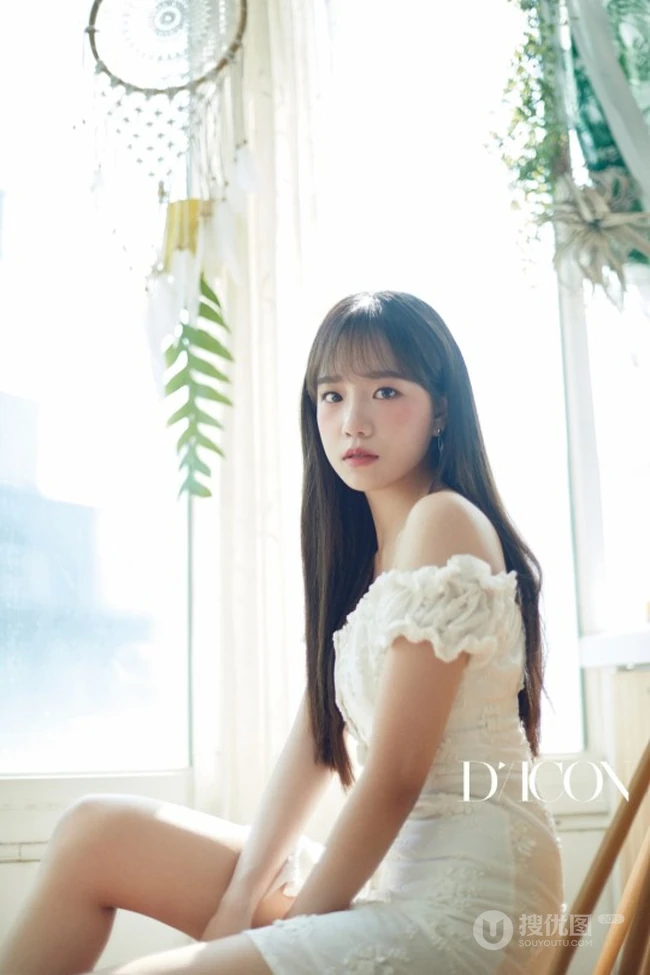 韩日女子演唱组合IZ*ONE全员12名女生最新写真图片合集