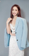 THE9女团成员个人写真照，9位女孩各展不同优雅，动人，酷美姿态