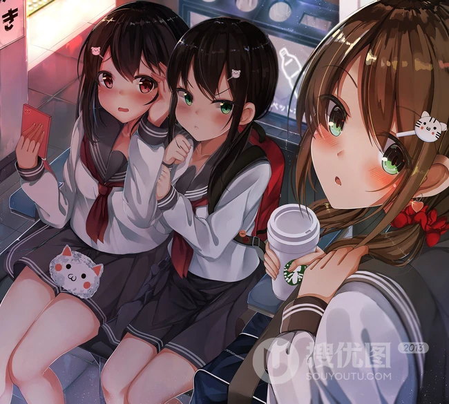 来来往往不停歇，列车抵达或出发月台上的二次元动漫学生制服少女图集