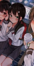 来来往往不停歇，列车抵达或出发月台上的二次元动漫学生制服少女图集