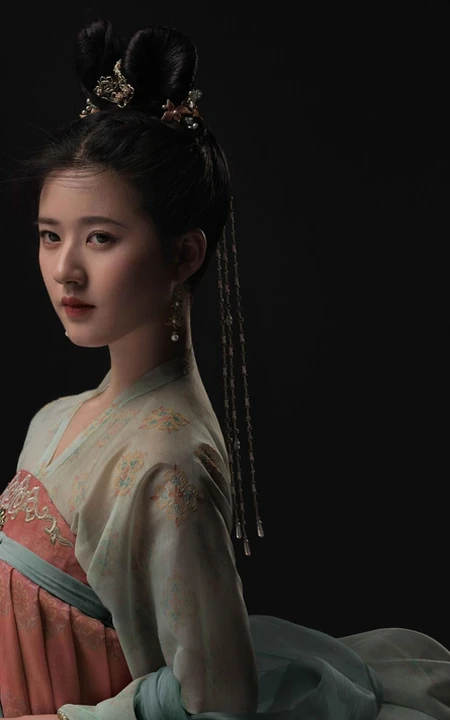 电视剧《长歌行》迪丽热巴、吴磊、刘宇宁、赵露思古装造型定妆宣传照