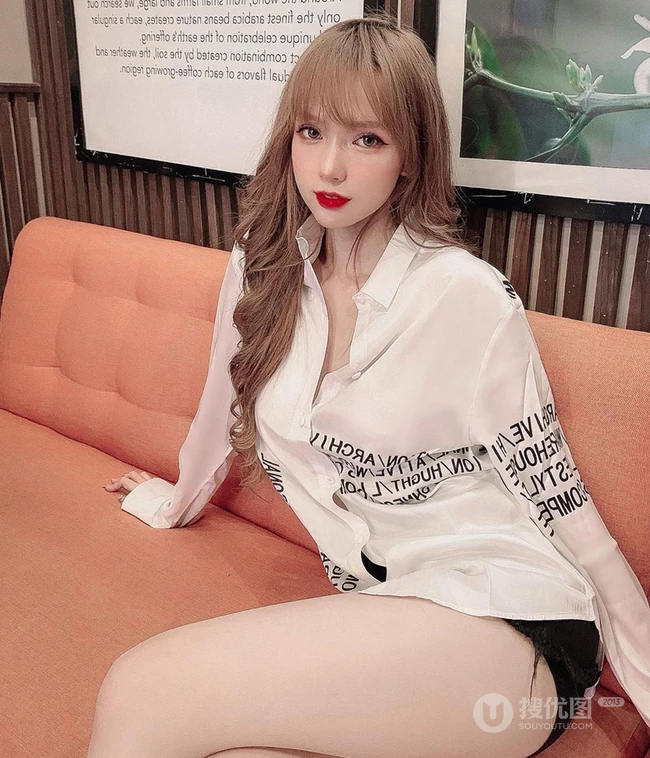 洋气，清新，气质，又不失气质的长卷发，超气质长卷发女生发型写真参考 第5张