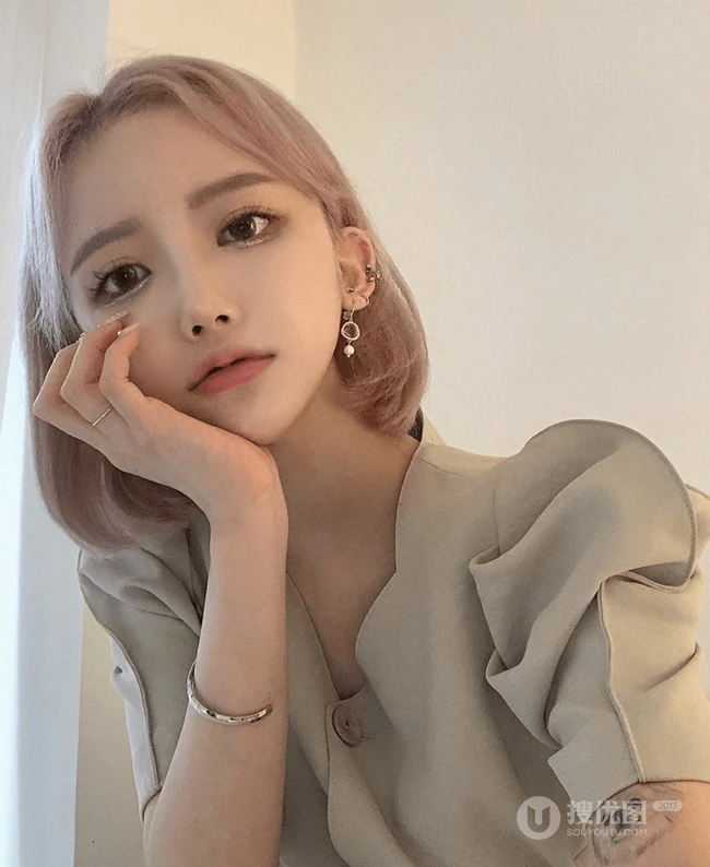 短发图片女2020最新款，不看发色，看起来可爱乖巧的&ldquo;乖乖女&rdquo;短发发型图片 第17张