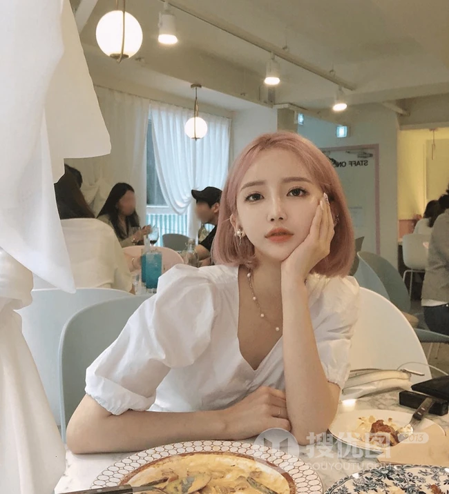 短发图片女2020最新款，不看发色，看起来可爱乖巧的&ldquo;乖乖女&rdquo;短发发型图片 第9张