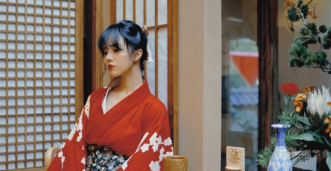 和服少女高煜霏日式木屋写真美照