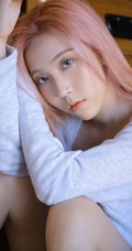 创造营2020女生成员舒一灵染发发型时尚个性写真美照