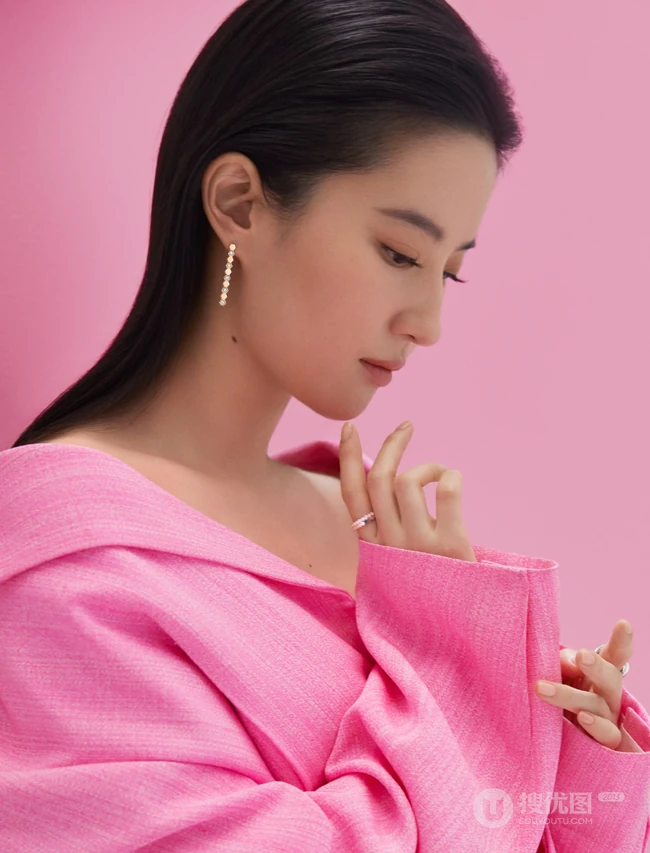 刘亦菲尚美巴黎CHAUMET，爱巢系列Vogue杂志四月刊拍摄花絮