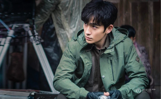 朱一龙主演的电视剧《盗墓笔记重启》高清剧照图片