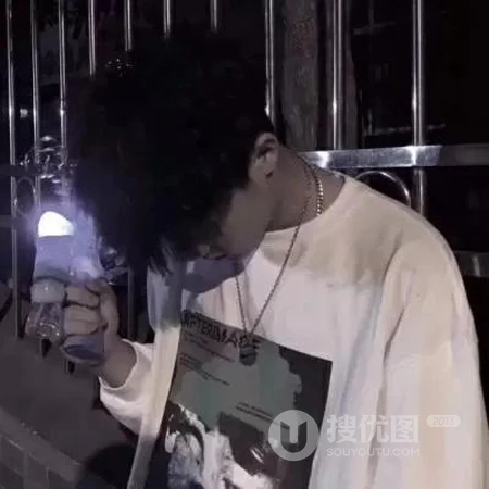 酷感十足的真人男人头像，男生头像冷酷，帅气，侧脸，霸气，时尚都有