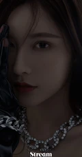戴燕妮时尚百变少女感十足写真，多套服饰，诠释个性时尚阳光女孩魅力