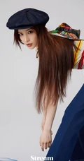 戴燕妮时尚百变少女感十足写真，多套服饰，诠释个性时尚阳光女孩魅力