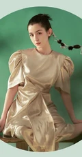 哈妮克孜七月盛夏宛如画中人唯美古侠风写真，尽显东方女子气息