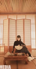 哈妮克孜七月盛夏宛如画中人唯美古侠风写真，尽显东方女子气息