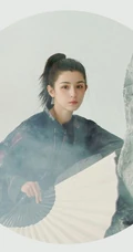 哈妮克孜七月盛夏宛如画中人唯美古侠风写真，尽显东方女子气息
