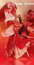 王霏霏红衣霞冠超美COS《王者荣耀》露娜写真美照
