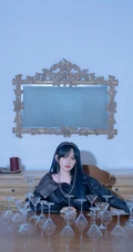 程潇个性酷美&ldquo;时光邮局&rdquo;主题杂志短裙系列写真大片