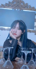 程潇个性酷美&ldquo;时光邮局&rdquo;主题杂志短裙系列写真大片