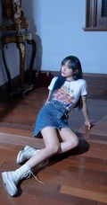 程潇个性酷美&ldquo;时光邮局&rdquo;主题杂志短裙系列写真大片