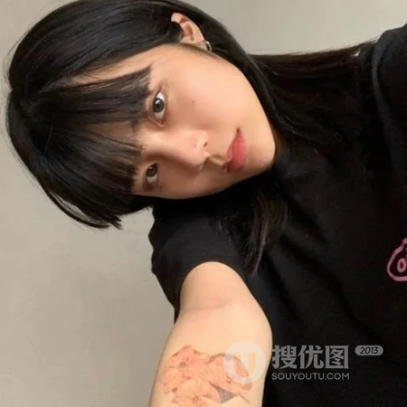 让男生一眼就心动的漂亮，可爱，个性，哭泣，俏皮真人女生qq头像图片