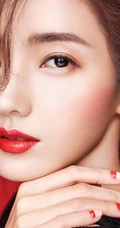 少见美颜，高颜值韩国小姐姐人像手机壁纸8.25推荐