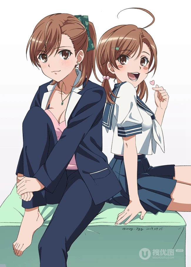 二次元动漫世界里的成人女生裙装，短裙系列精选插画图集