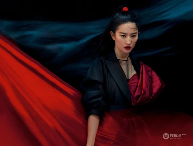 刘亦菲《花木兰》宣传写真，古典古典装红衣着身，一展飒爽英姿