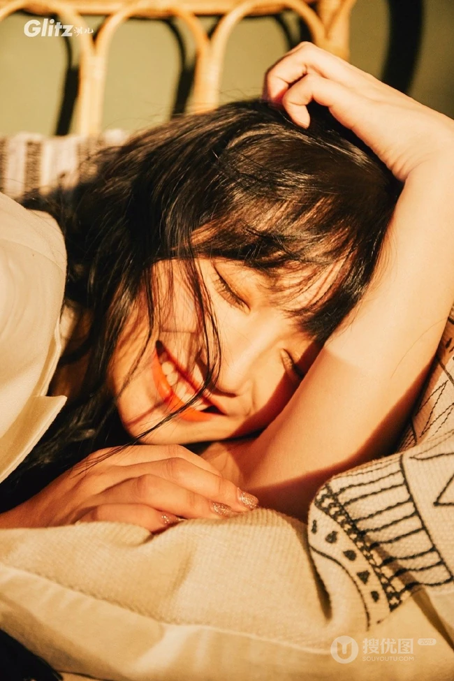 费沁源写真，SNH48 TEAM XII的可爱女生成员之一费沁源图片