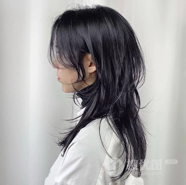 复古潮流，女生时尚发型的另类诠释，一组20张长发高碎发女生发型图片 第7张