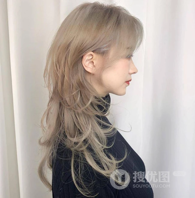 复古潮流，女生时尚发型的另类诠释，一组20张长发高碎发女生发型图片 第1张