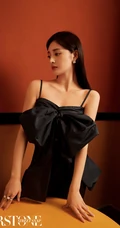 周洁琼柔美写真，多套服饰，知性优雅动人心弦