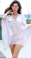 韩国泳装女王&ldquo;朴多贤&rdquo;白色肩带泳装秀匀称匀称身形