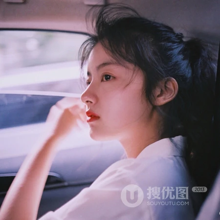 清纯阳光的女生自拍头像，看了就爱了