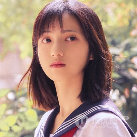 清纯阳光的女生自拍头像，看了就爱了