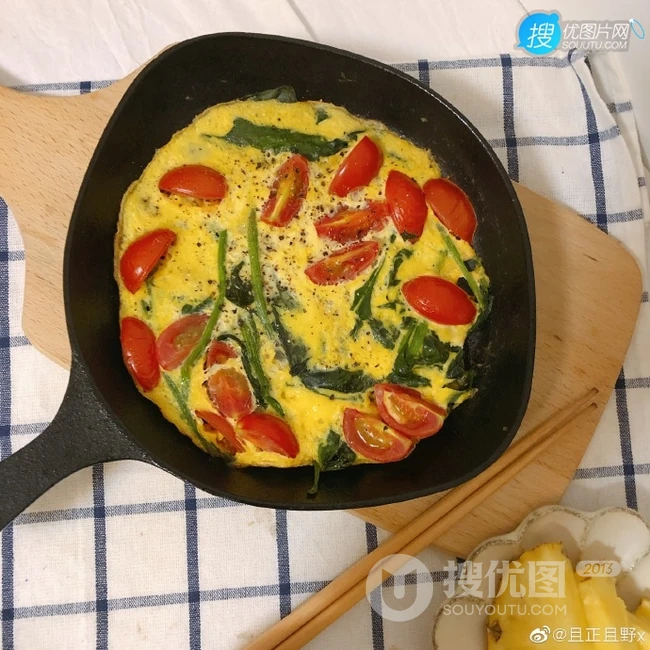 先来一波韩国料理，再来个餐后冰激凌蛋糕，真是愉快的一天 第8张